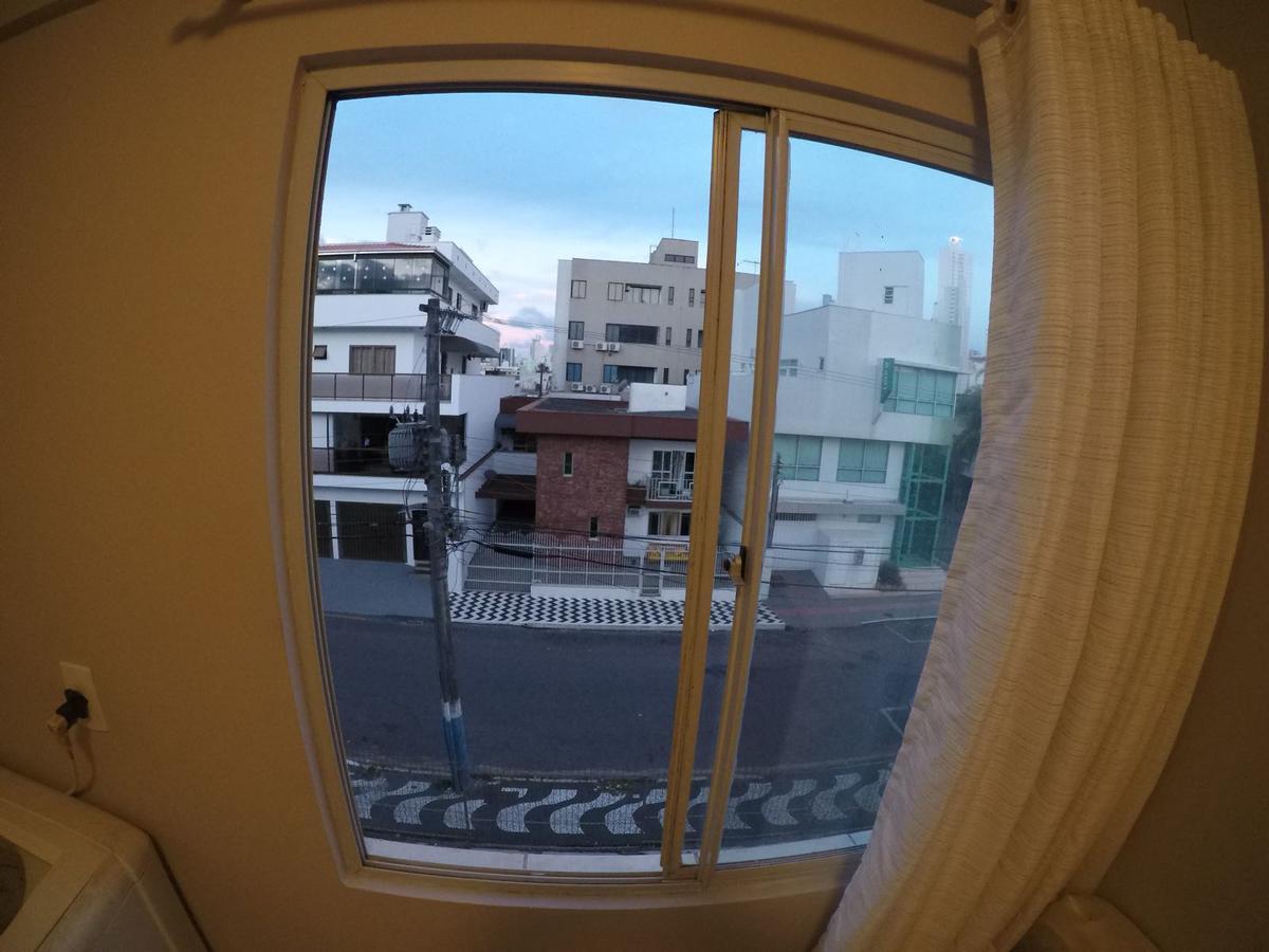 Edificio Long Beach Apartment Balneario Camboriu Exterior photo